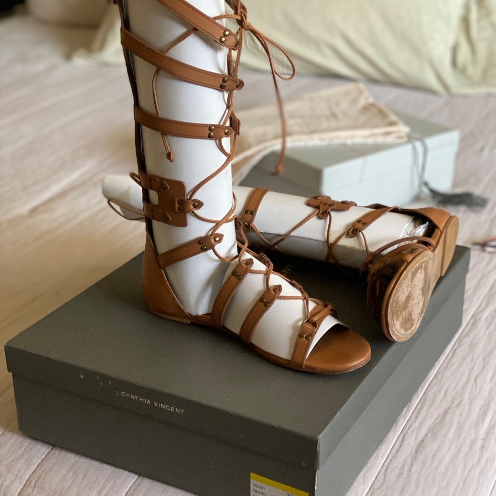 Cynthia Vincent Gladiator Sandals - Picture 1 of 8